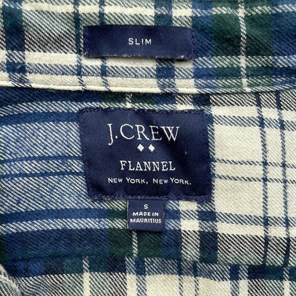 JCrew Men’s Slim-Fit Plaid Flannel - Picture 2 of 2
